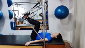 Formação completa em Pilates - Solo, aparelhos, acessórios e exercícios avançados!